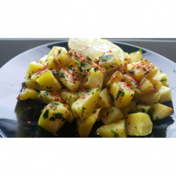 Sauté de pomme de terre  « BATATA HARRA  »
